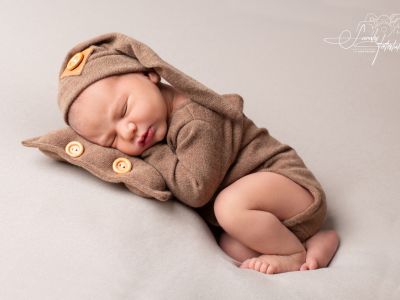 <div class=boy-info-container style=background-color:#d3eafc;><h4 class=boy>Alfred Oßmann</h4></div> <div class=boy-info-container style=background-color:#d3eafc;><h4 class=boy>Alfred Oßmann</h4></div>