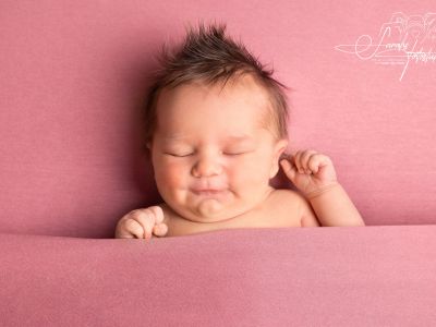 <div class=girl-info-container style=background-color:#f0d2d2;><h4 class=girl>Amber Plank</h4></div> <div class=girl-info-container style=background-color:#f0d2d2;><h4 class=girl>Amber Plank</h4></div>