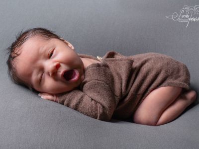 <div class=boy-info-container style=background-color:#d3eafc;><h4 class=boy>Aron</h4></div> <div class=boy-info-container style=background-color:#d3eafc;><h4 class=boy>Aron</h4></div>