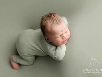 <div class=girl-info-container style=background-color:#f0d2d2;><h4 class=girl>Jasmin Kleinfeld</h4></div> <div class=girl-info-container style=background-color:#f0d2d2;><h4 class=girl>Jasmin Kleinfeld</h4></div>