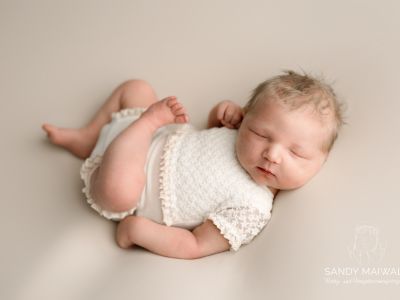 <div class=girl-info-container style=background-color:#f0d2d2;><h4 class=girl>Marie Sophie</h4></div> <div class=girl-info-container style=background-color:#f0d2d2;><h4 class=girl>Marie Sophie</h4></div>